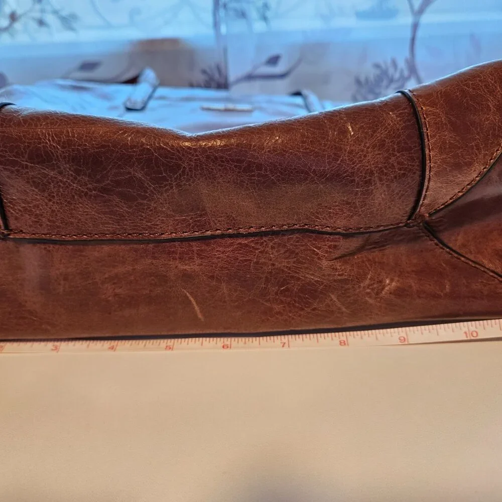 Tommy Bahama Brown Leather Shoulder Bag - Picture 5 of 14